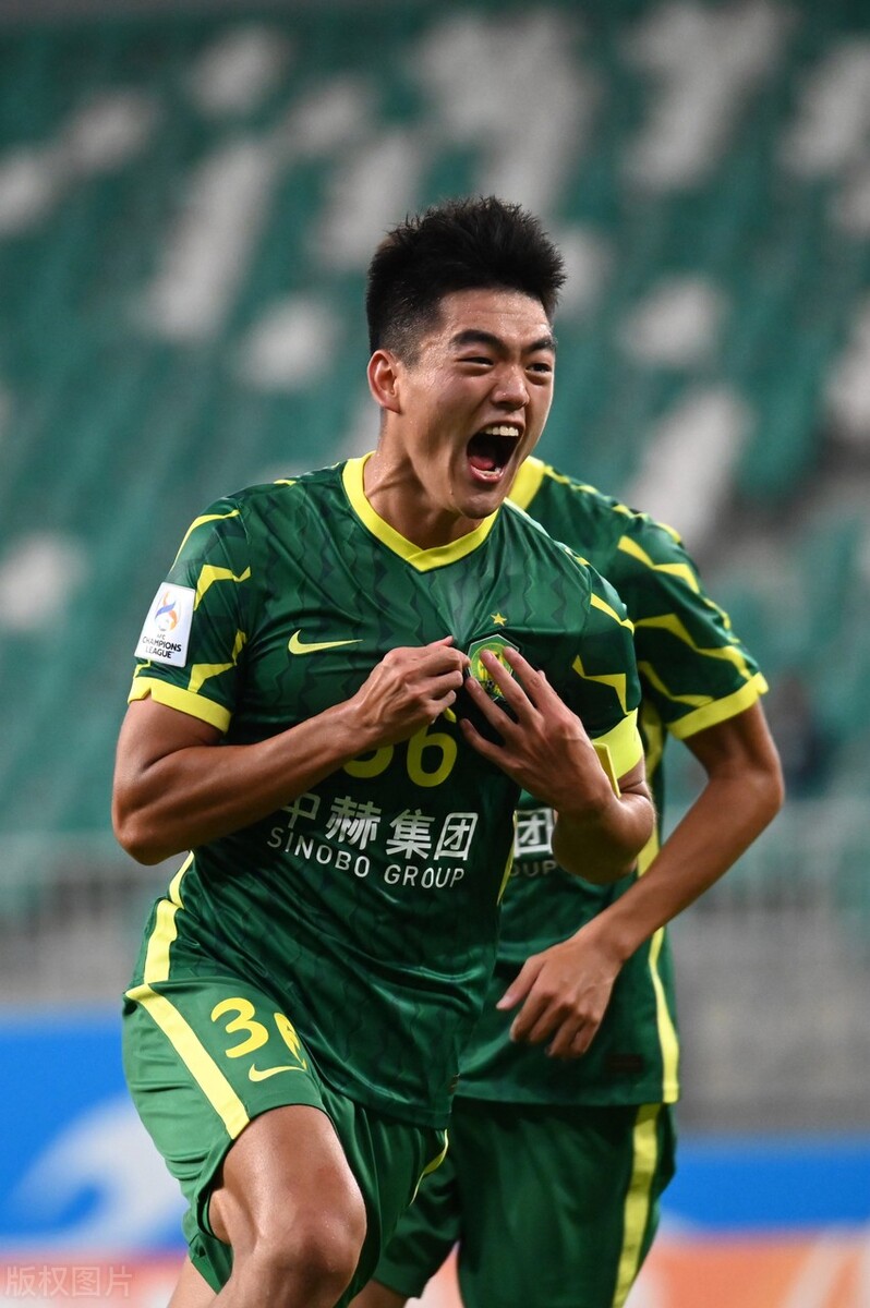 包含法国杯赛程吃紧，北京国安加时末段调整名单，管理层满意，轮换策略成焦点的词条